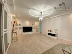 Продаж двоповерхового будинку з гаражем фото 11 Продаж двоповерхового будинку з гаражем фото 11