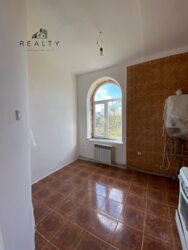 Будинок в чудовому місці під чистове оздоблення фото 9 Будинок в чудовому місці під чистове оздоблення фото 9