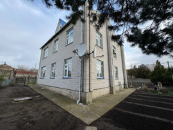 Пропонуємо Вашій увазі чудовий двоповерховий будинок фото 2 Пропонуємо Вашій увазі чудовий двоповерховий будинок фото 2