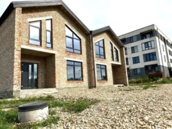 Продається будинок Енергетична вул., Тернопіль, Тернопільська, Кемпінг фото 3 Продається будинок Енергетична вул., Тернопіль, Тернопільська, Кемпінг фото 3