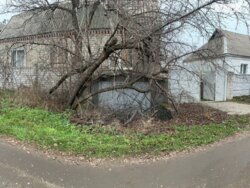  2        6 , 400 . , 7 ,  .  72  2