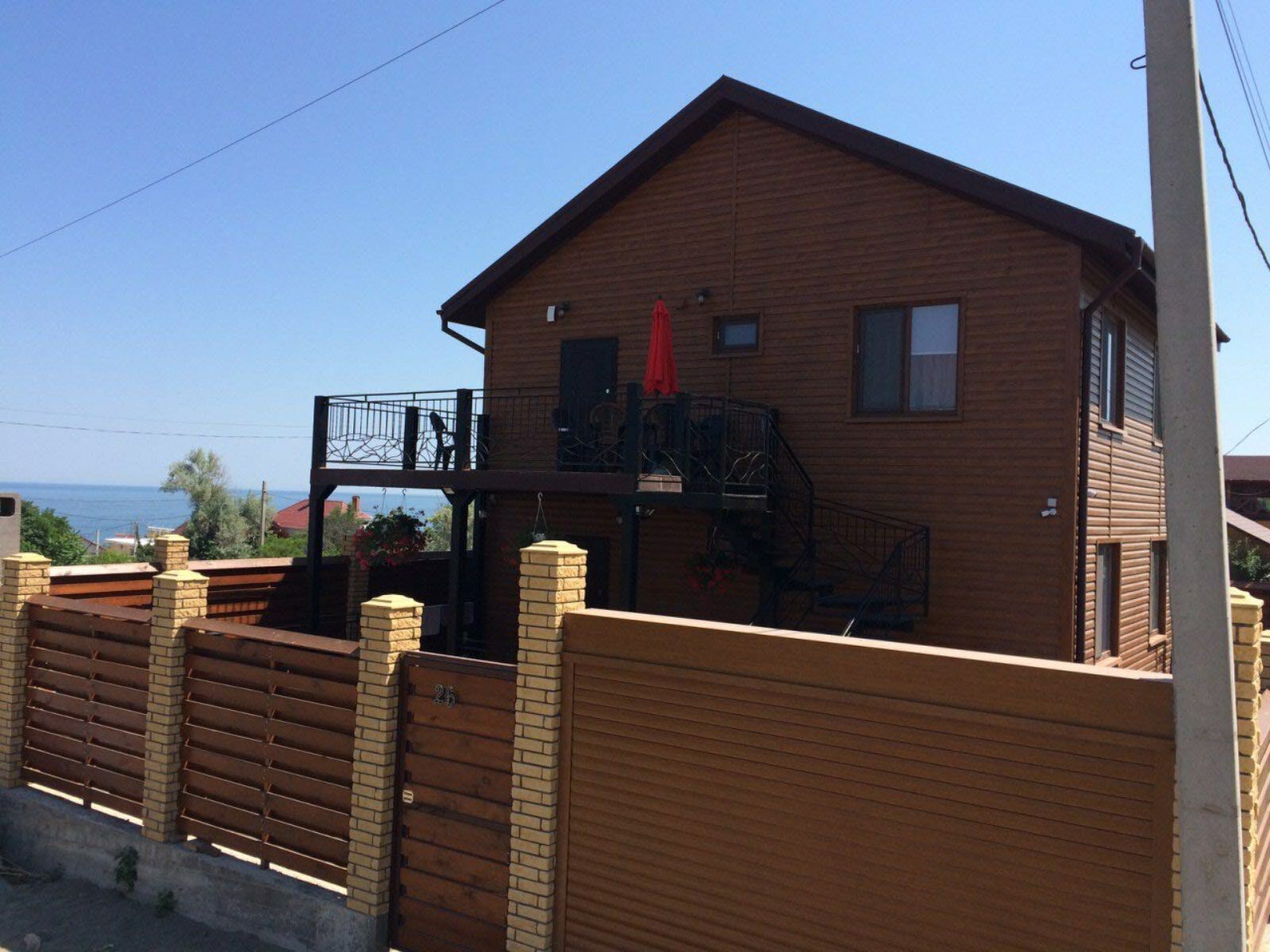 Продается дом в Черноморске бизко до моря фото 1 Продается дом в Черноморске бизко до моря фото 1