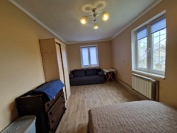 ��� � �� ���� ���� 8