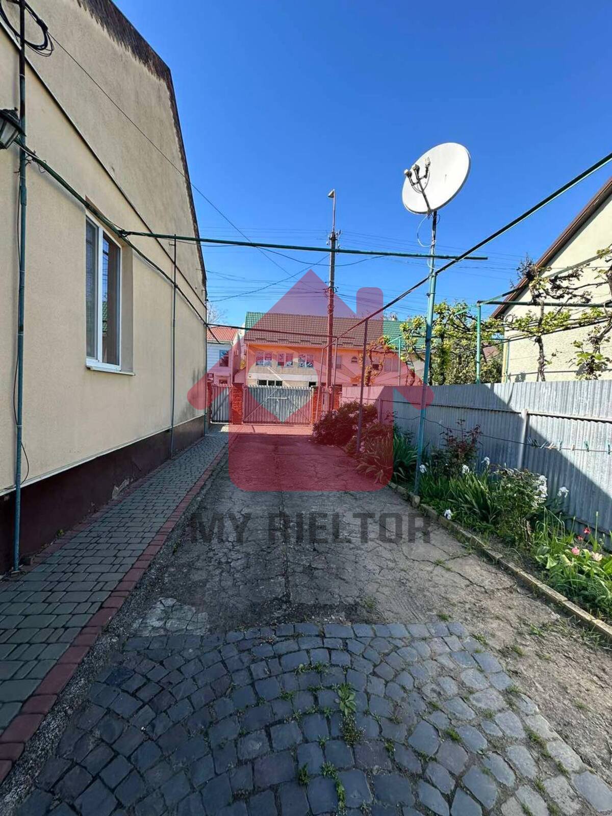 Продаж будинку Новий район! фото 1 Продаж будинку Новий район! фото 1