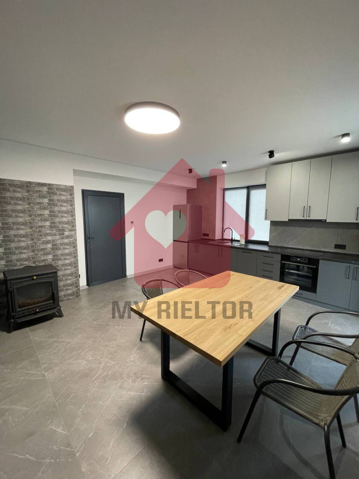 Продаж будинку з банею район Червениці. фото 1 Продаж будинку з банею район Червениці. фото 1