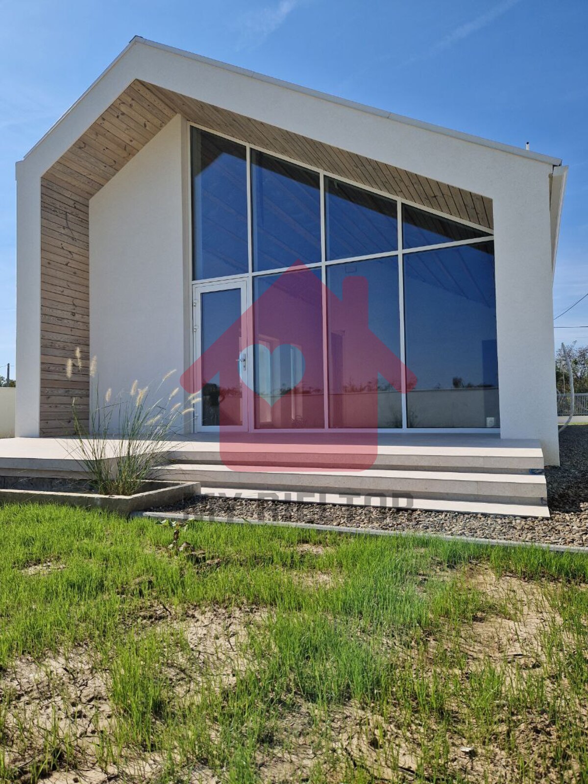 Продаж дизайнерського енергоефективного будинку ! фото 1 Продаж дизайнерського енергоефективного будинку ! фото 1