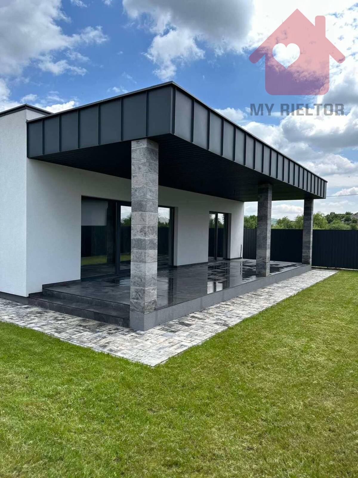 Продаж гарного будинку ! фото 1 Продаж гарного будинку ! фото 1