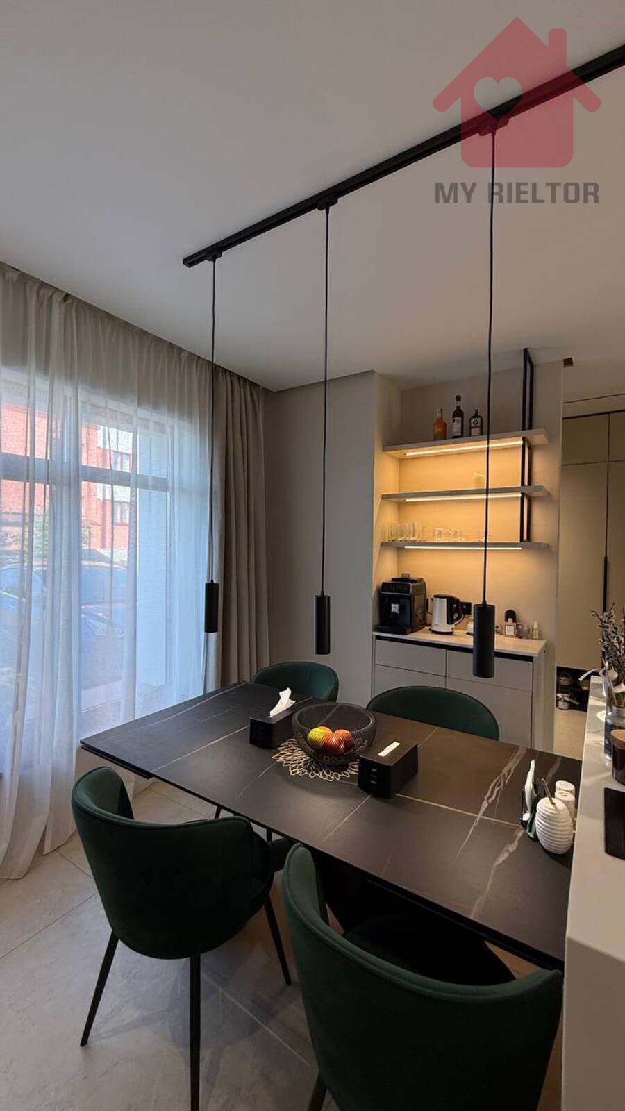 Котедж вашої мрії в елітному районі Червениця! фото 1 Котедж вашої мрії в елітному районі Червениця! фото 1