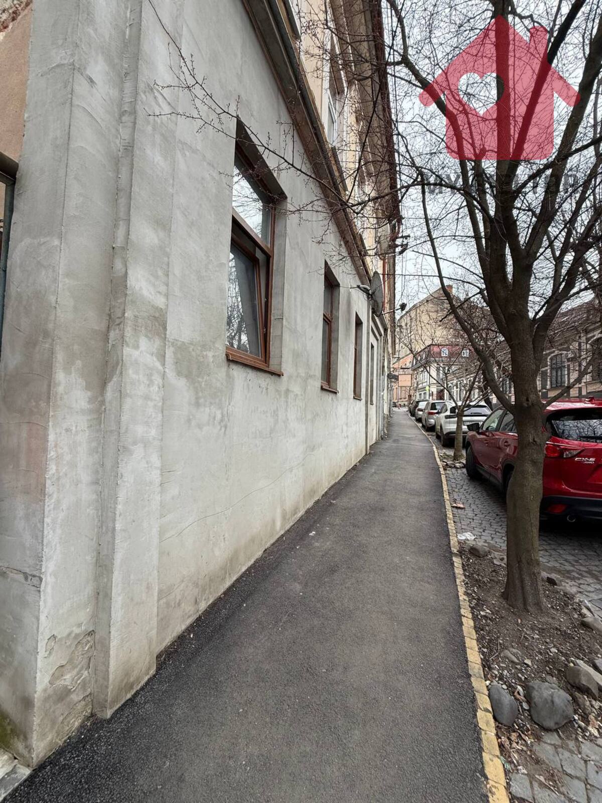 Продаж частини будинку в центрі Ужгорода! фото 1 Продаж частини будинку в центрі Ужгорода! фото 1