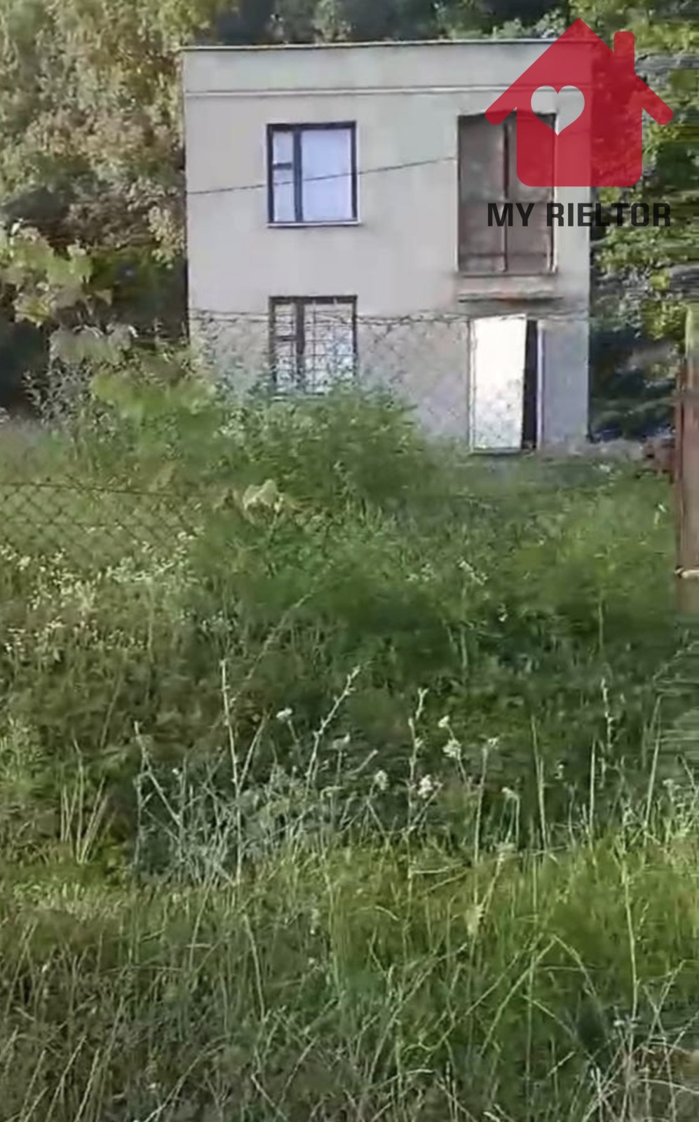 Продаж дачного будинку біля лісу! фото 1 Продаж дачного будинку біля лісу! фото 1