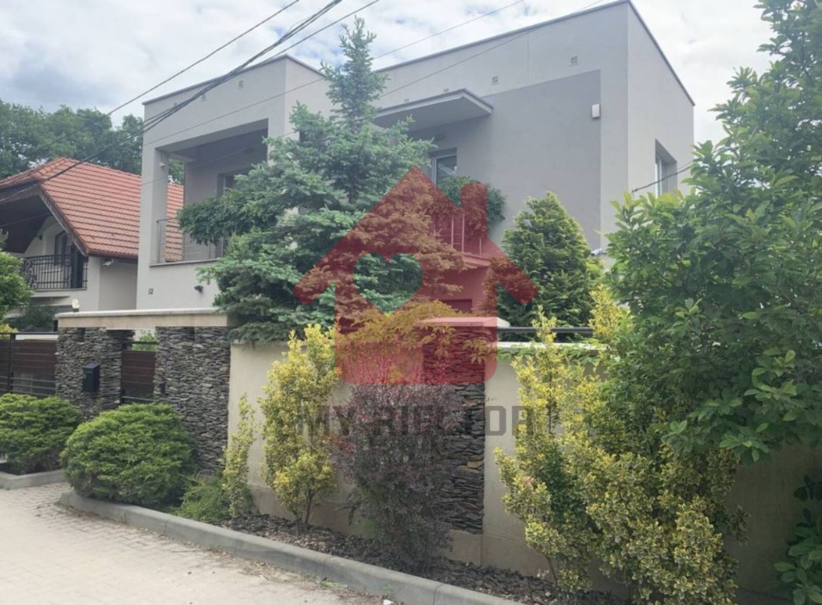 Шикарний будинок по вул Висока фото 1 Шикарний будинок по вул Висока фото 1