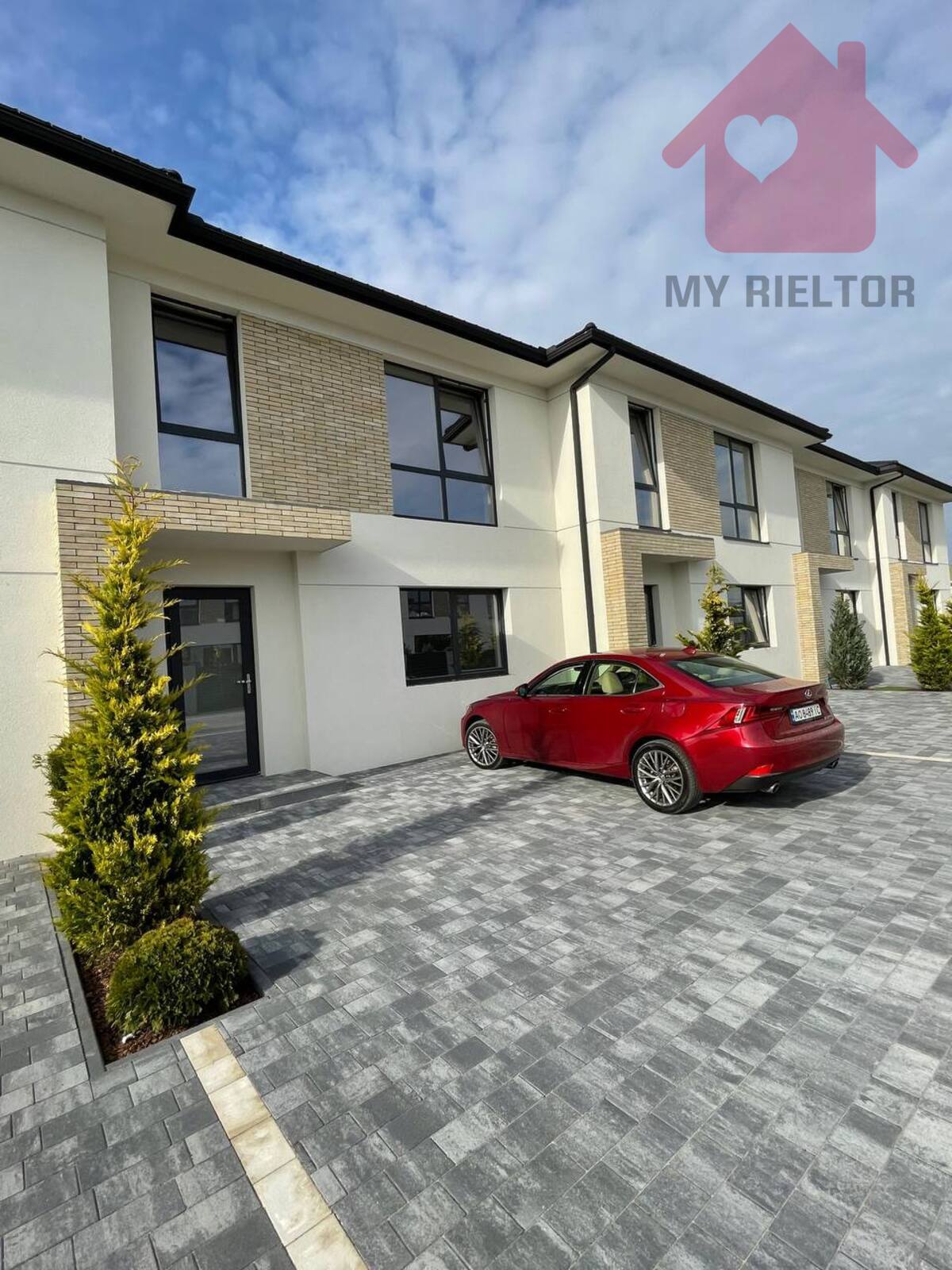 Продаж таунхауса! Ближній Минай! фото 1 Продаж таунхауса! Ближній Минай! фото 1