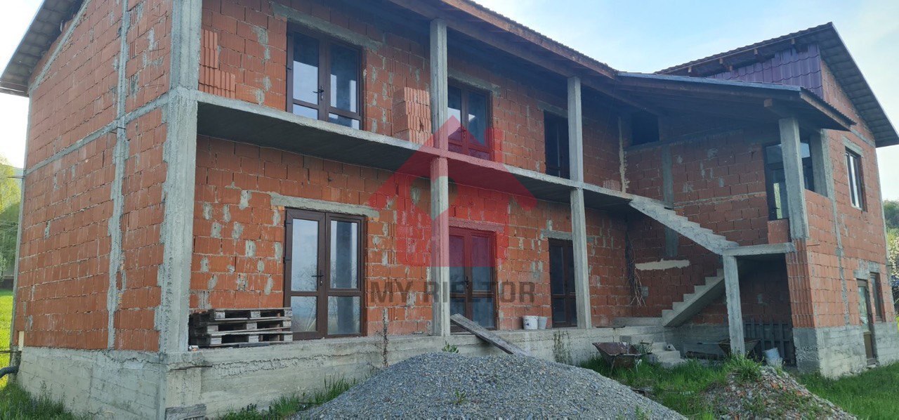 Продаж готельно-ресторанного комплексу Велятино. фото 1 Продаж готельно-ресторанного комплексу Велятино. фото 1