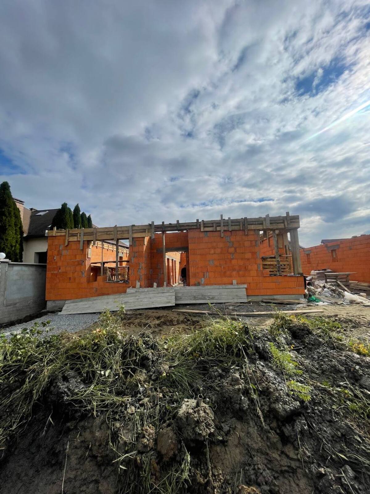 Продається сучасна “американка” в районі Підлипники фото 1 Продається сучасна “американка” в районі Підлипники фото 1