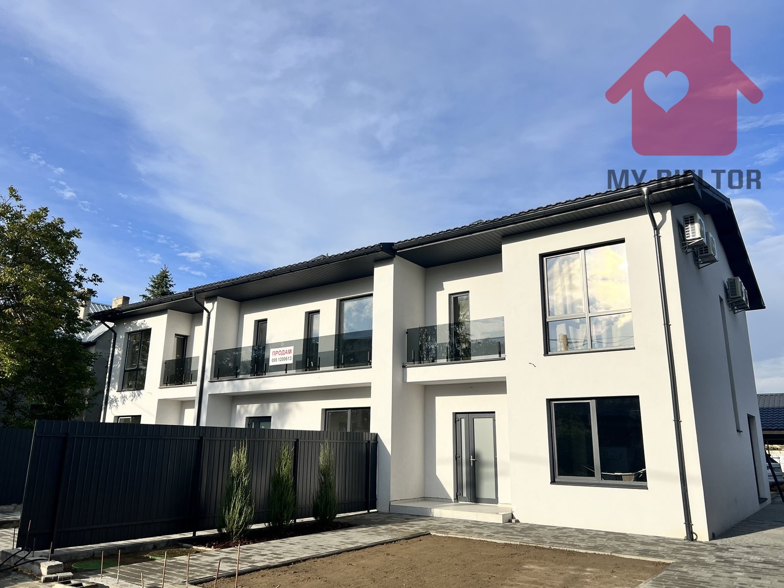 Продаж чудового котеджу Кінчеш фото 1 Продаж чудового котеджу Кінчеш фото 1