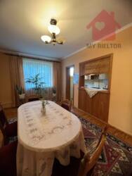 Продаж просторого двоповерхового будинку біля лісу та каналу! фото 10 Продаж просторого двоповерхового будинку біля лісу та каналу! фото 10