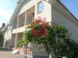 Продаж добротного просторого будинку на околиці Ужгорода фото 1 Продаж добротного просторого будинку на околиці Ужгорода фото 1