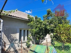 Терміновий продаж будинку в с.Середнє фото 4 Терміновий продаж будинку в с.Середнє фото 4