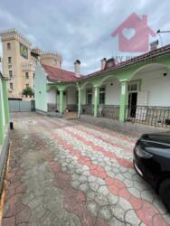 Продаж будинку в центрі міста! фото 1 Продаж будинку в центрі міста! фото 1