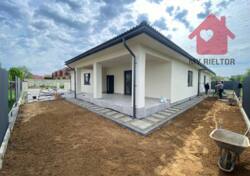 Продаж сучасного будинку в чудовій локації! фото 4 Продаж сучасного будинку в чудовій локації! фото 4