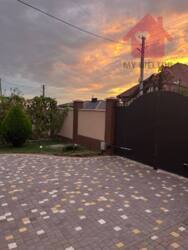 Продаж чудового добротного будинку на Червениці! фото 3 Продаж чудового добротного будинку на Червениці! фото 3