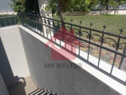 Продаж добротного просторого будинку на околиці Ужгорода фото 10 Продаж добротного просторого будинку на околиці Ужгорода фото 10