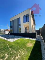 Продаж сучасного двоповерхового дуплексу! фото 7 Продаж сучасного двоповерхового дуплексу! фото 7