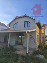 Продаж просторого будинку в Минаї! фото 5 Продаж просторого будинку в Минаї! фото 5