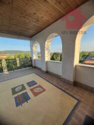 Продаж просторого двоповерхового будинку біля лісу та каналу! фото 1 Продаж просторого двоповерхового будинку біля лісу та каналу! фото 1