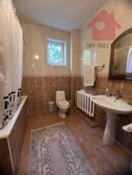 Продаж просторого двоповерхового будинку біля лісу та каналу! фото 17 Продаж просторого двоповерхового будинку біля лісу та каналу! фото 17