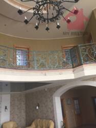 Продаж просторого будинку з басейном! фото 4 Продаж просторого будинку з басейном! фото 4