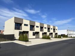 Продаж котеджів Ужгород Садовий (ближній) фото 3 Продаж котеджів Ужгород Садовий (ближній) фото 3