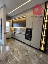 Продаж сучасного котеджу в м. Ужгород! фото 1 Продаж сучасного котеджу в м. Ужгород! фото 1