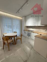 Продаж будинку в центральній частині міста! фото 1 Продаж будинку в центральній частині міста! фото 1