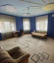 Продаж 2-поверхового будинку фото 1 Продаж 2-поверхового будинку фото 1