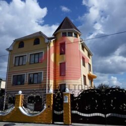 Продаж великого будинку! фото 1 Продаж великого будинку! фото 1