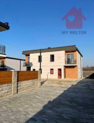 Продаж котеджу в мікрорайон Табла! фото 2 Продаж котеджу в мікрорайон Табла! фото 2