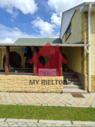 ЄОселя!Продаж неймовірно гарного будинку неподалік термальних басейнів фото 4 ЄОселя!Продаж неймовірно гарного будинку неподалік термальних басейнів фото 4