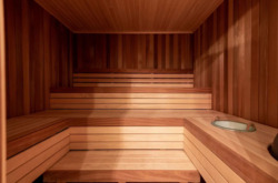 Продажа элитного дома 340 кв.м + гостевой дом 250 кв.м + 31 соток, cосновый лес + выход на воду, КГ Бобры, Вышгородский р-н, c. Хотяновка фото 16 Продажа элитного дома 340 кв.м + гостевой дом 250 кв.м + 31 соток, cосновый лес + выход на воду, КГ Бобры, Вышгородский р-н, c. Хотяновка фото 16