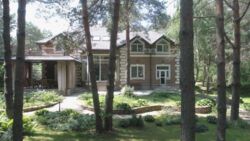 Продажа VIP-дома с ремонтом + выход на канал Днепра, КГ 'Бобёр', Вышгородский р-н, c. Хотяновка фото 2 Продажа VIP-дома с ремонтом + выход на канал Днепра, КГ 'Бобёр', Вышгородский р-н, c. Хотяновка фото 2