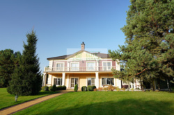  VIP- 590 ²  , 30 ,  Riviera Village, 1-   1