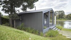 Продаж сучасного будинку 340 кв.м з ремонтом + вихід на канал Дніпра, КМ Riviera Village, Вишгородський р-н, Лебедівка фото 7 Продаж сучасного будинку 340 кв.м з ремонтом + вихід на канал Дніпра, КМ Riviera Village, Вишгородський р-н, Лебедівка фото 7