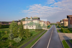 Продаж дизайнерського будинку 441 кв.м. з басейном та сауною в КМ 'Сонячна Долина', c. Романків, Обухівський р-н фото 73 Продаж дизайнерського будинку 441 кв.м. з басейном та сауною в КМ 'Сонячна Долина', c. Романків, Обухівський р-н фото 73