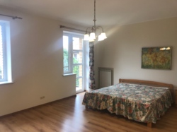 Продаж 3-поверхового будинку 438 кв.м з ремонтом та меблями біля р. Дніпро, 2 лінія, Оболонь - Чорнобилець фото 20 Продаж 3-поверхового будинку 438 кв.м з ремонтом та меблями біля р. Дніпро, 2 лінія, Оболонь - Чорнобилець фото 20