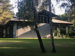 Продаж сучасного одноповерхового будинку з мансардою 322 кв.м + ділянка 44 сот. серед соснового лісу, КМ Riviera Village фото 3 Продаж сучасного одноповерхового будинку з мансардою 322 кв.м + ділянка 44 сот. серед соснового лісу, КМ Riviera Village фото 3