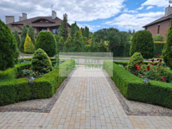 Продаж дизайнерського будинку 441 кв.м. з басейном та сауною в КМ 'Сонячна Долина', c. Романків, Обухівський р-н фото 16 Продаж дизайнерського будинку 441 кв.м. з басейном та сауною в КМ 'Сонячна Долина', c. Романків, Обухівський р-н фото 16