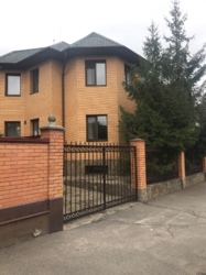 Продаж 3-поверхового будинку 438 кв.м з ремонтом та меблями біля р. Дніпро, 2 лінія, Оболонь - Чорнобилець фото 37 Продаж 3-поверхового будинку 438 кв.м з ремонтом та меблями біля р. Дніпро, 2 лінія, Оболонь - Чорнобилець фото 37