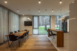 Продаж будинку 285 кв.м серед соснового лісу з дизайнерським ремонтом та меблями в КМ 'Goodlife Park', Вишгородський р-н, c. Лебедівка фото 7 Продаж будинку 285 кв.м серед соснового лісу з дизайнерським ремонтом та меблями в КМ 'Goodlife Park', Вишгородський р-н, c. Лебедівка фото 7