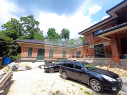 Продаж сучасного 2-х поверхового будинку 560 м², 10 соток, Пуща-Водиця, ліс та озеро фото 8 Продаж сучасного 2-х поверхового будинку 560 м², 10 соток, Пуща-Водиця, ліс та озеро фото 8