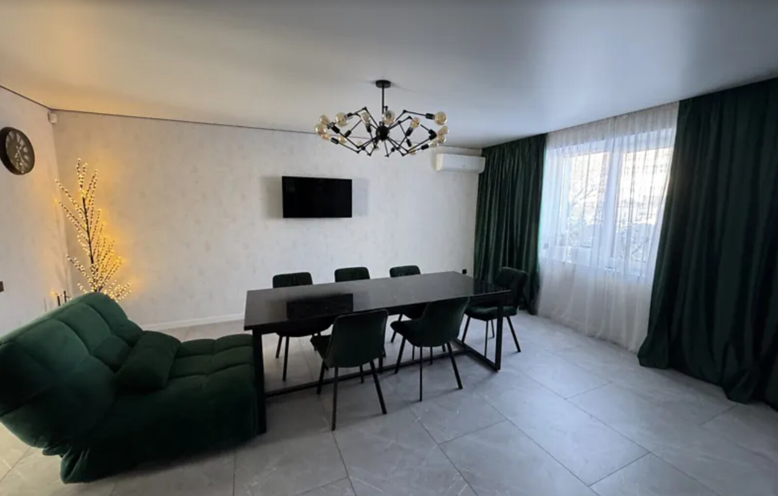 ������ 3 ����������� ������� � ������� �� 4.8 �����, 377 ��. �, ������� ���� 1